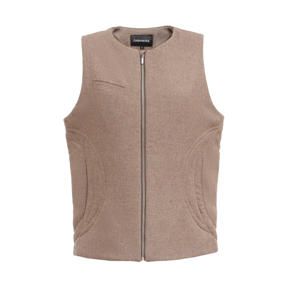 
                  
                    Water-Repellent Vest
                  
                